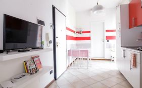 Peaceful Apartment In The Heart Of Bologna